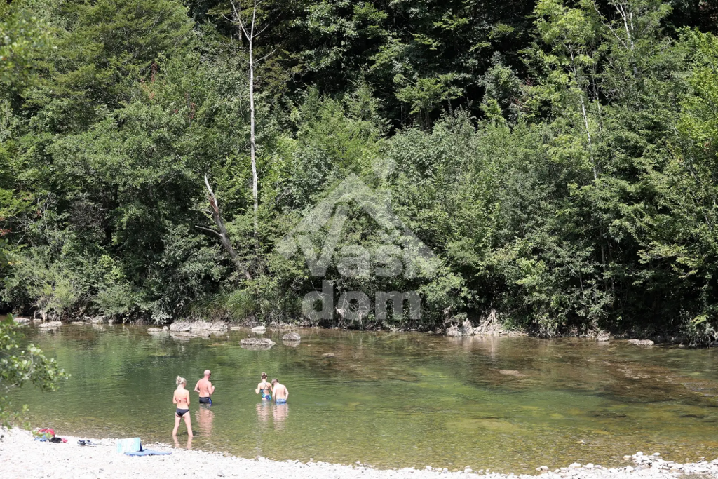 Image 6084103 - 7