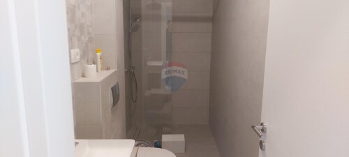 Thumbnail 6084629 - 7