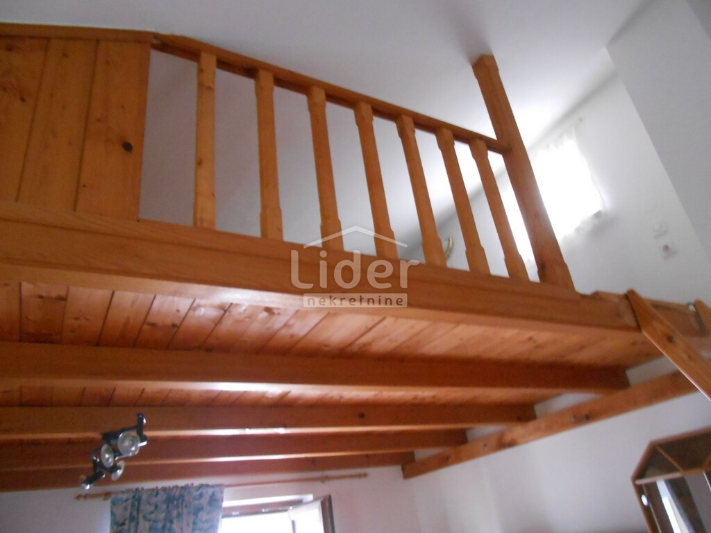Image 6085342 - 3