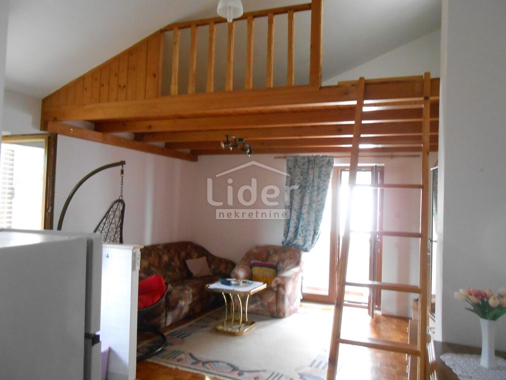 Image 6085342 - 2