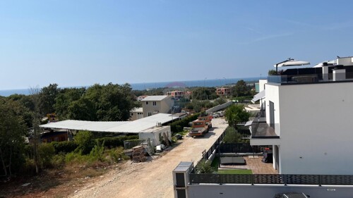 Thumbnail 6091733 - 3