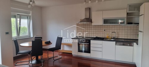 Thumbnail 6092150 - 5