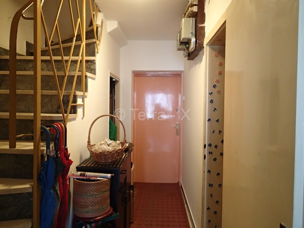 Image 6092247 - 7