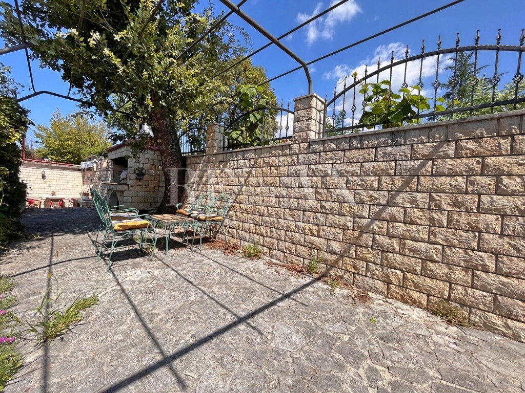 Image 6092297 - 3