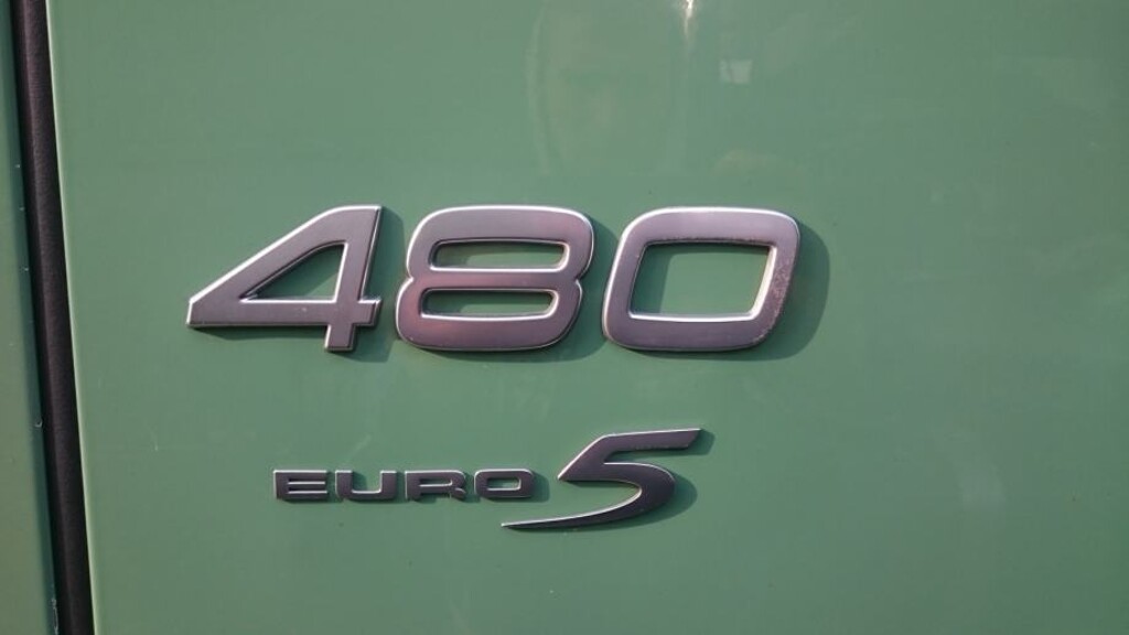 Image 6092486 - 10
