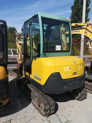 Bager gusjeničar YANMAR SV26