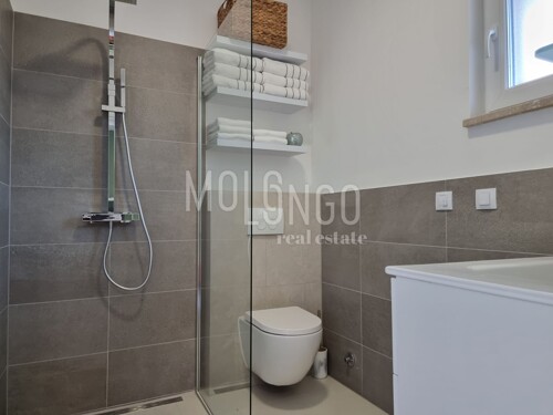 Thumbnail 6092965 - 17