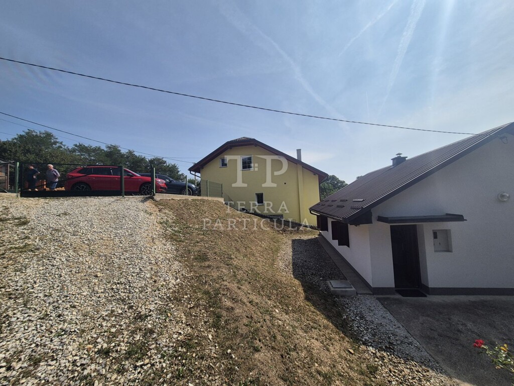 Image 6093415 - 8