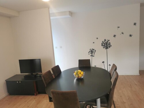 Thumbnail 6093620 - 21