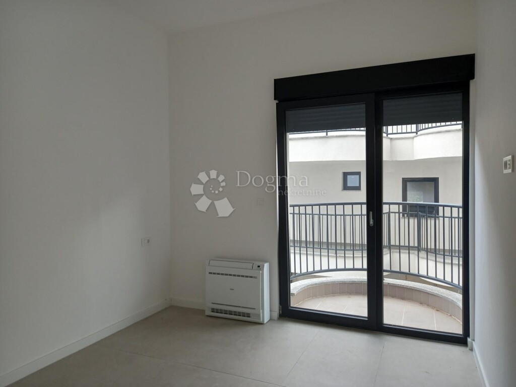 Image 6094404 - 3