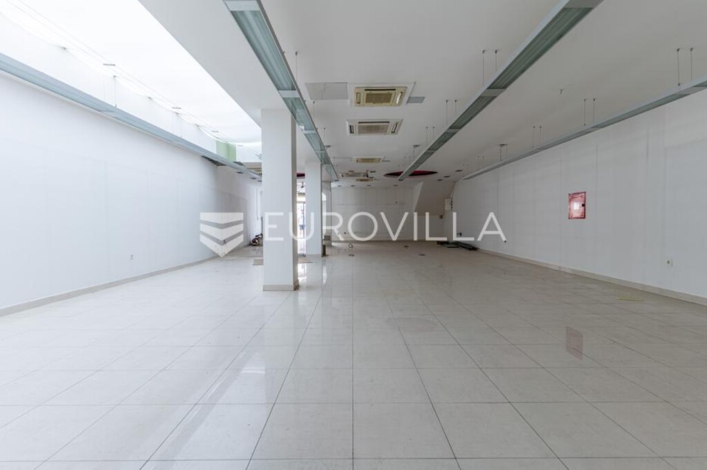 Image 6095007 - 3