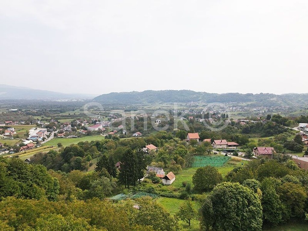 Image 6095573 - 4