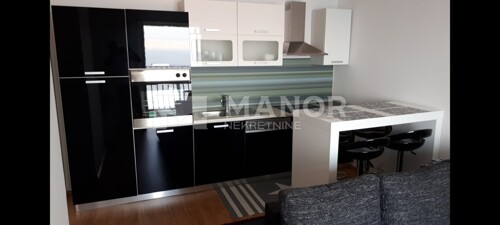Thumbnail 6100267 - 1