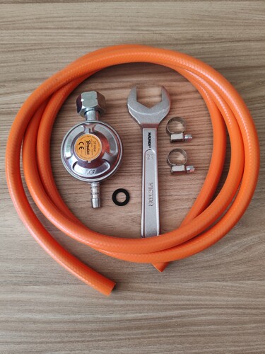 Plinski set (crijevo reduktor ključ brtva šelne)