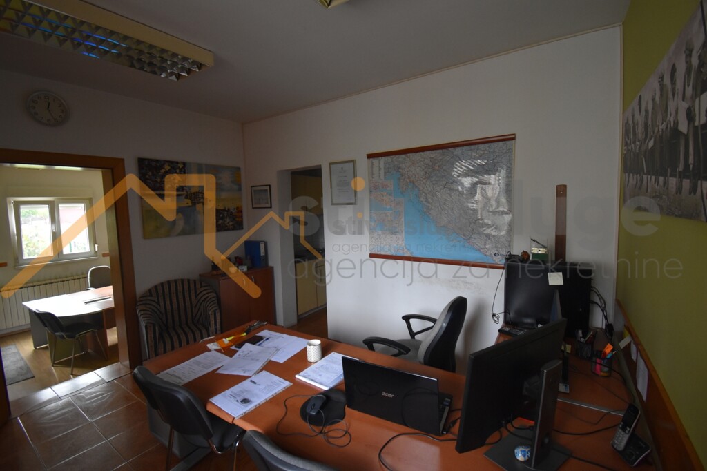 Image 6101558 - 3