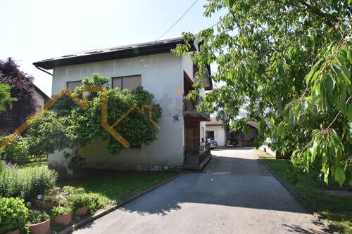 PRODAJE se kuća u Dugom Selu, tlocrtne površine 132 m2