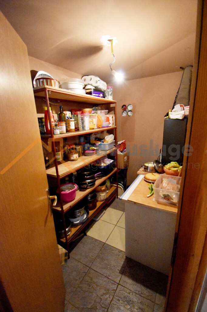 Image 6101610 - 30