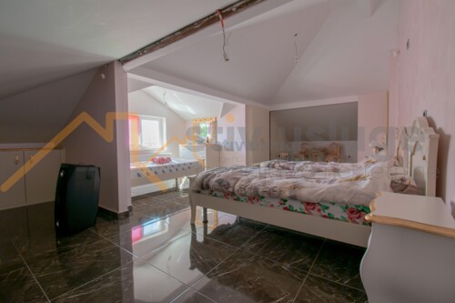 Thumbnail 6101612 - 15