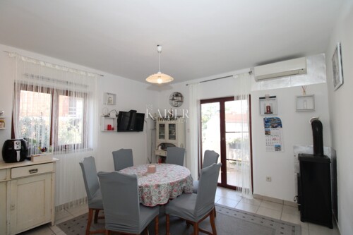 Grad Krk, otok Krk-apartman 51m2 blizu centra