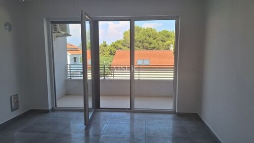 Nerezine, otok Lošinj - apartman 66,63 m2 na mirnoj lokaciji