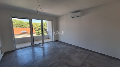 Nerezine, otok Lošinj - apartman 66,63 m2 na mirnoj lokaciji