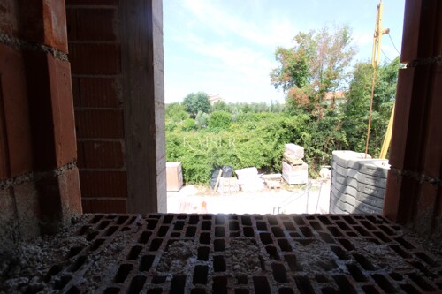 Thumbnail 6101820 - 10