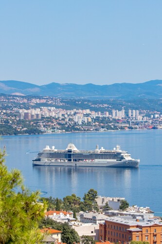 Opatija, luksuzan stan u prizemlju novogradnje