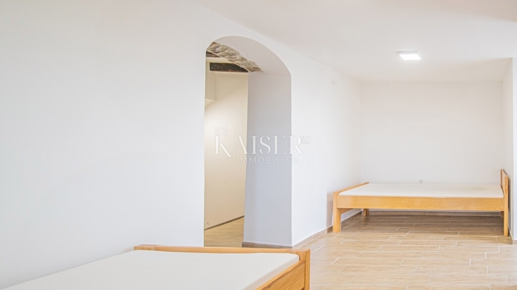 Image 6101914 - 6