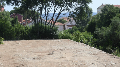 Nerezine, otok Lošinj - atraktivno zemljište s projektom i p