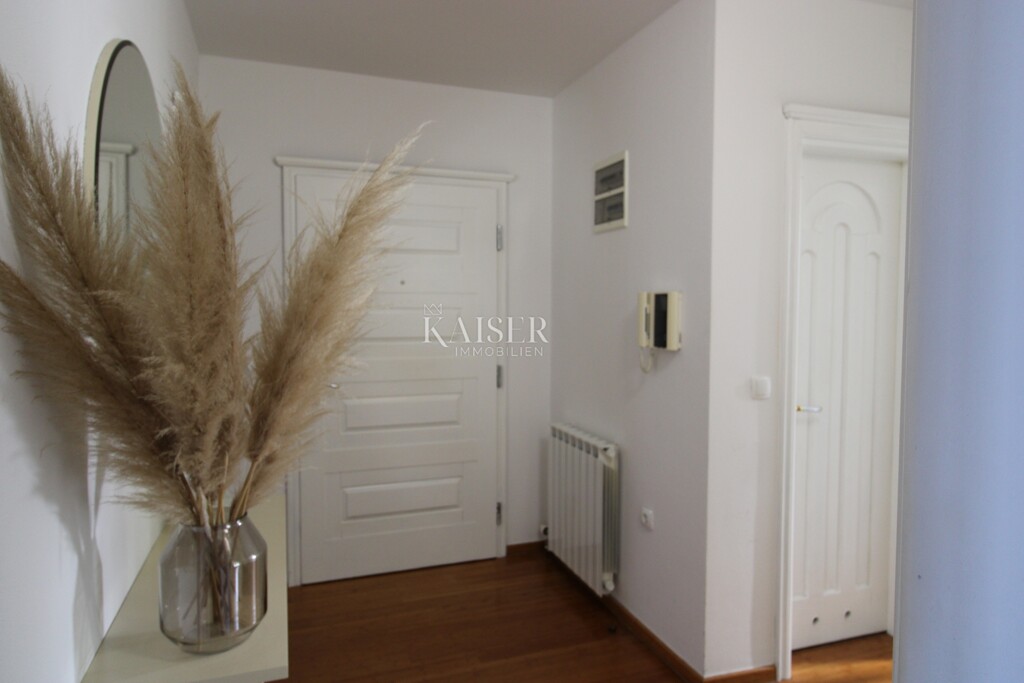 Image 6101974 - 14