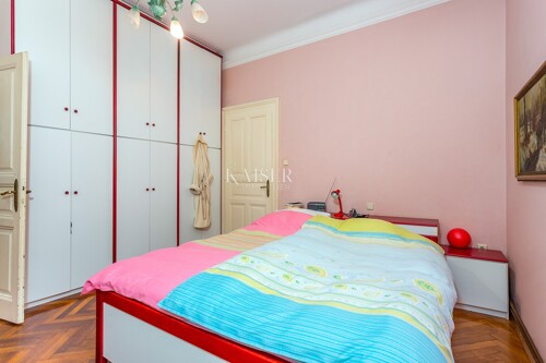 Thumbnail 6102042 - 11