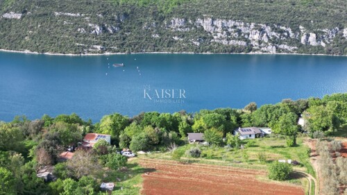 Rovinj - imanje kraj mora, 10 000 m2