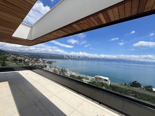 Opatija - Luksuzan penthouse sa krovnom terasom i bazenom 54