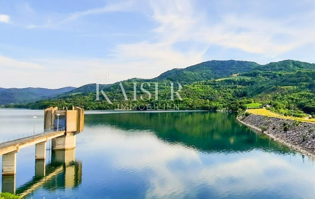 Image 6102390 - 1