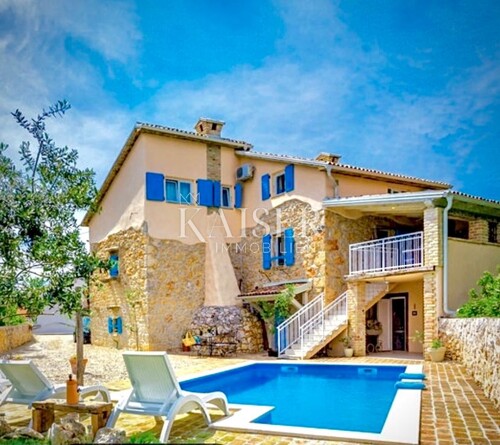 Otok Krk, okolica Dobrinja - predivna villa 170 m2