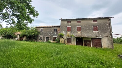 Istra - kamena stancija 90 000m2 u komadu