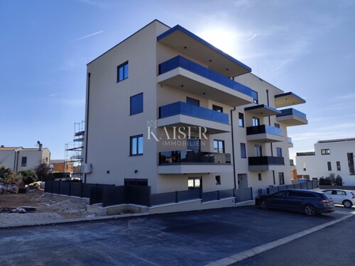 Istra, Poreč - Vabriga, stan V1-A u prizemlju 500 m od mora