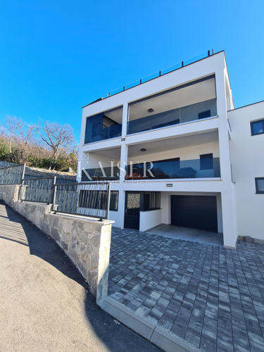Crikvenica, Dramalj - Luksuzni penthouse sa garažom i panora
