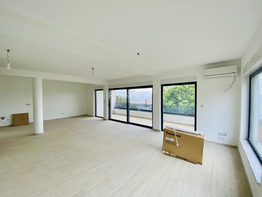 Image 6102727 - 3