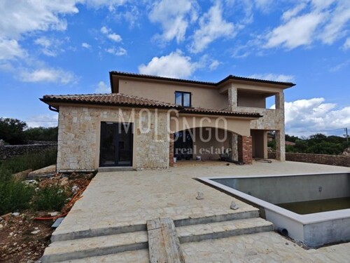 KRK, VRH odlična kamena kuća od 228 m2