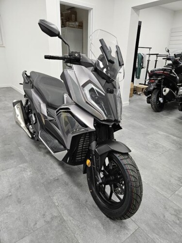 WOTTAN STORM-V/V+(ABS) 125 cm3, 2024 god.