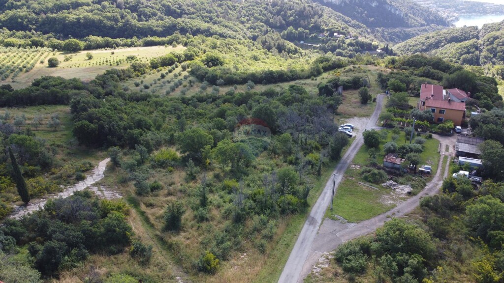 Image 6106480 - 3
