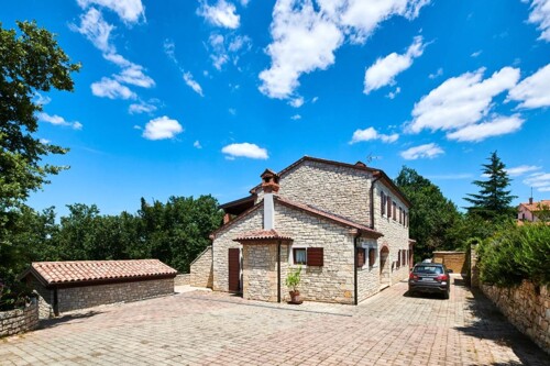 Kamena villa s bazenom, Buje, Istra