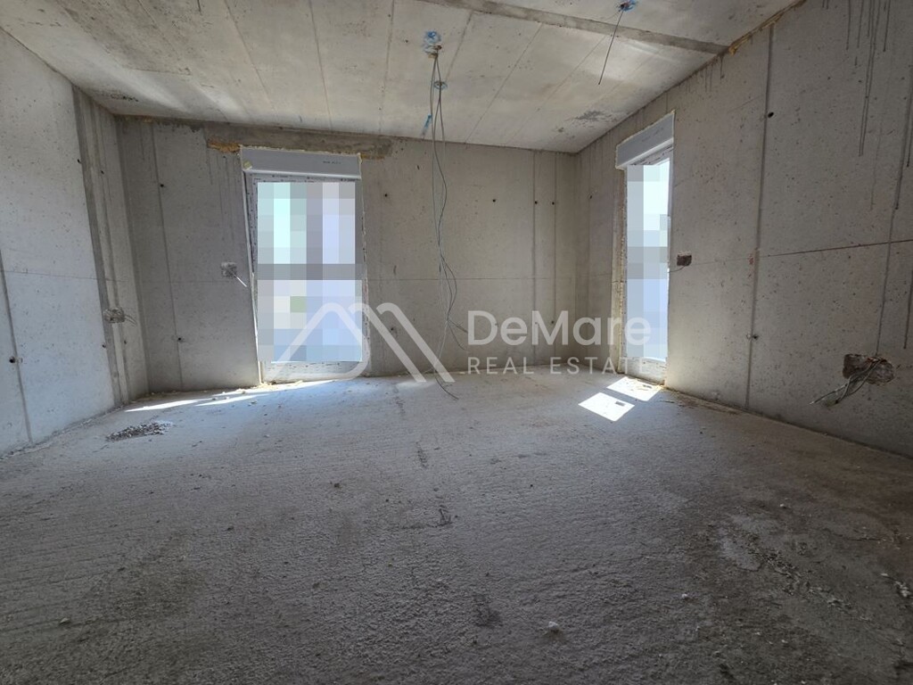 Image 6106643 - 9
