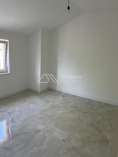 Thumbnail 6106711 - 19