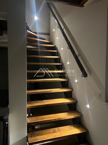 Thumbnail 6106711 - 6