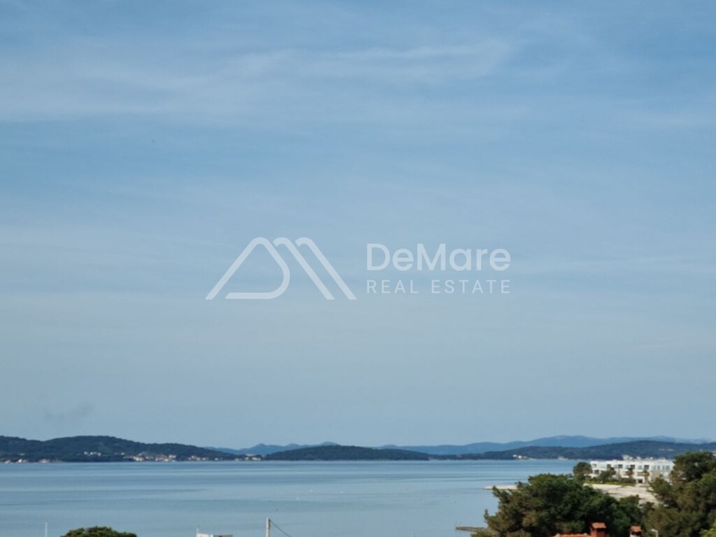 Image 6106800 - 2