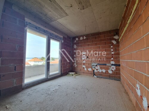 Thumbnail 6106800 - 9