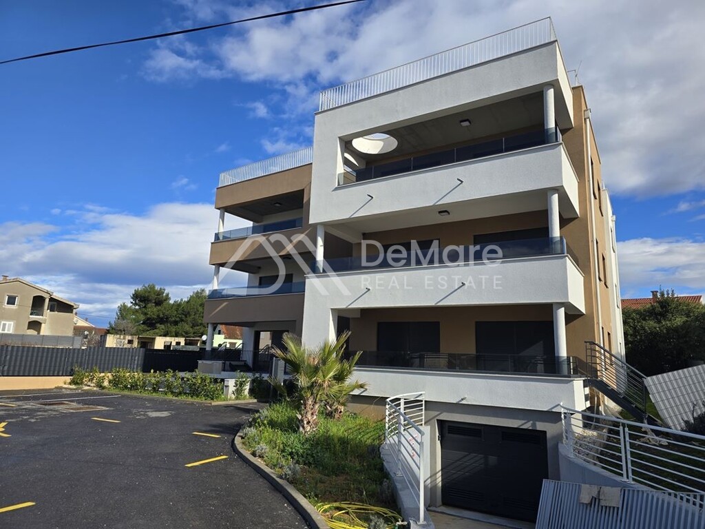 Image 6106920 - 3