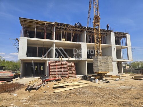 Thumbnail 6106928 - 2